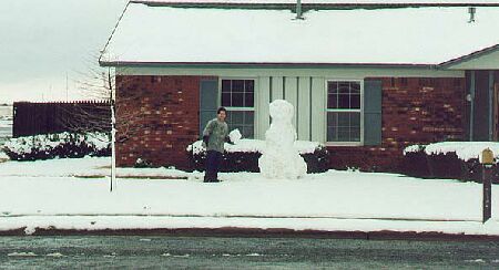 house_snowman450