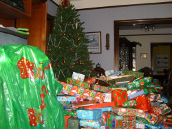 Presents07