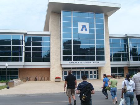 Mavericks Activity Center
