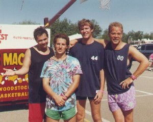 mackerteam450 Macker Team 1992? Vic is on the right.
